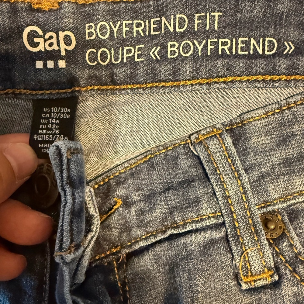 GAP Boyfriend Jeans in Classic Blue